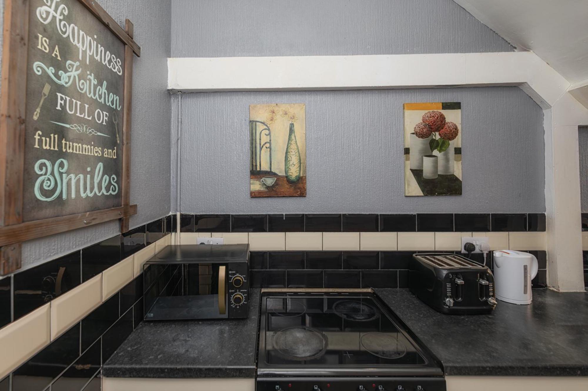 Newcastle City Centre Super Spacious Town House Free Parking And Wi-Fi Exteriér fotografie
