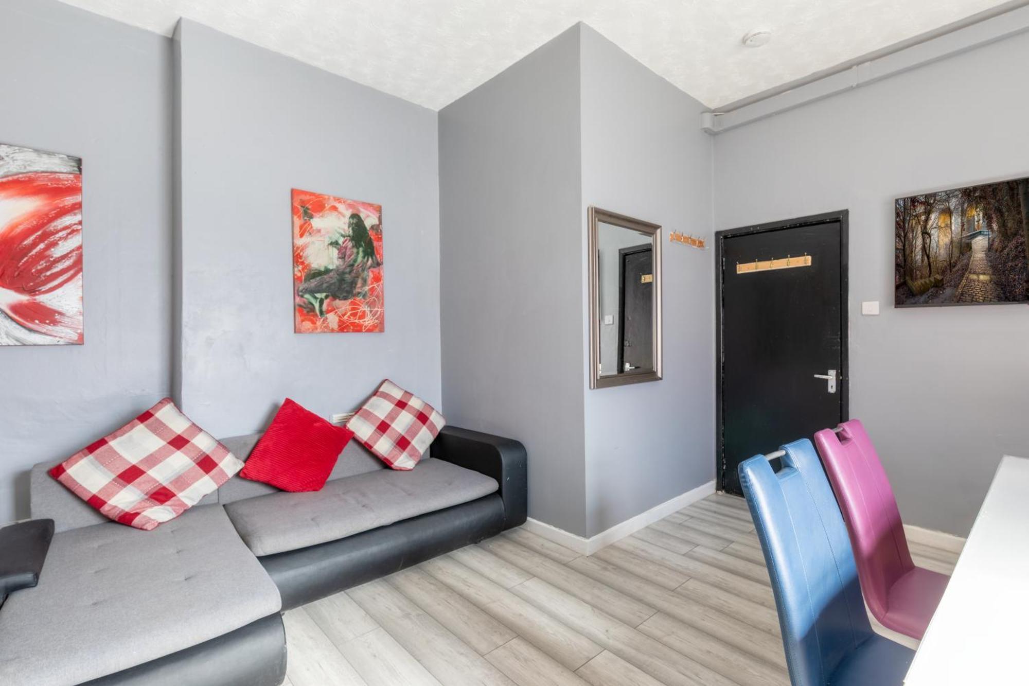 Newcastle City Centre Super Spacious Town House Free Parking And Wi-Fi Exteriér fotografie